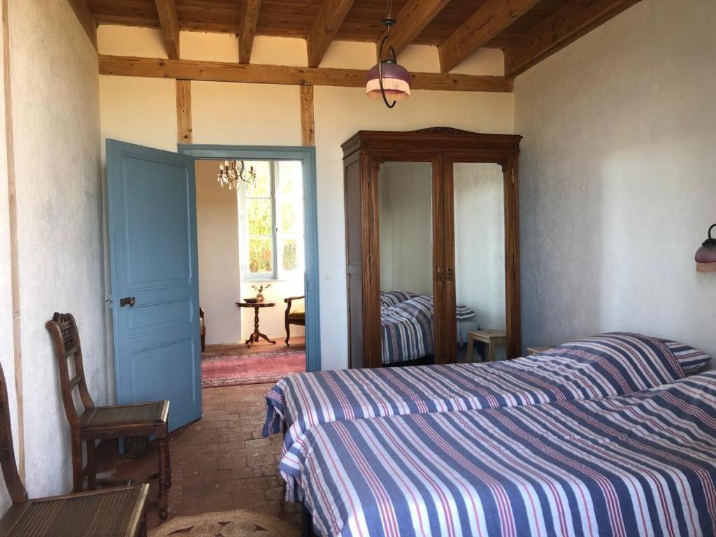 Le Tarde - Crecerelle Villa Saint-Desire Ngoại thất bức ảnh